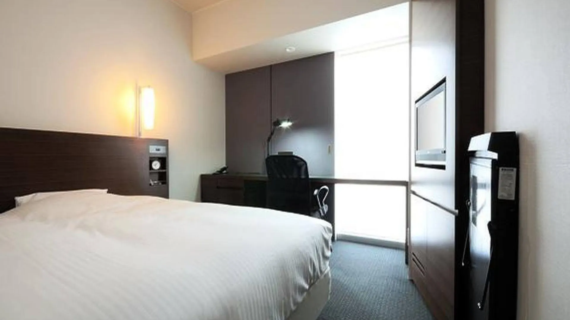 Jr Inn Sapporo 3*,